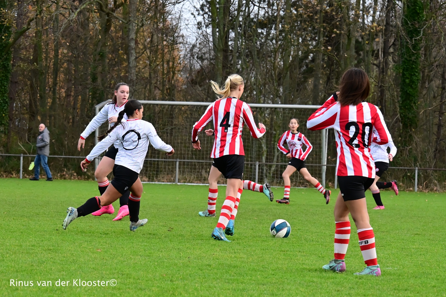 Diverse foto's jeugd van 6 december